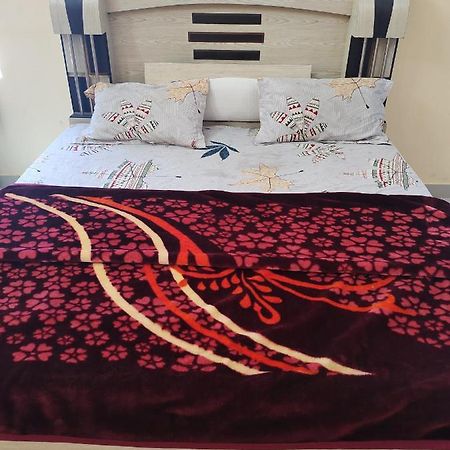 Hotel Purnima Palace Fatehpur  ภายนอก รูปภาพ